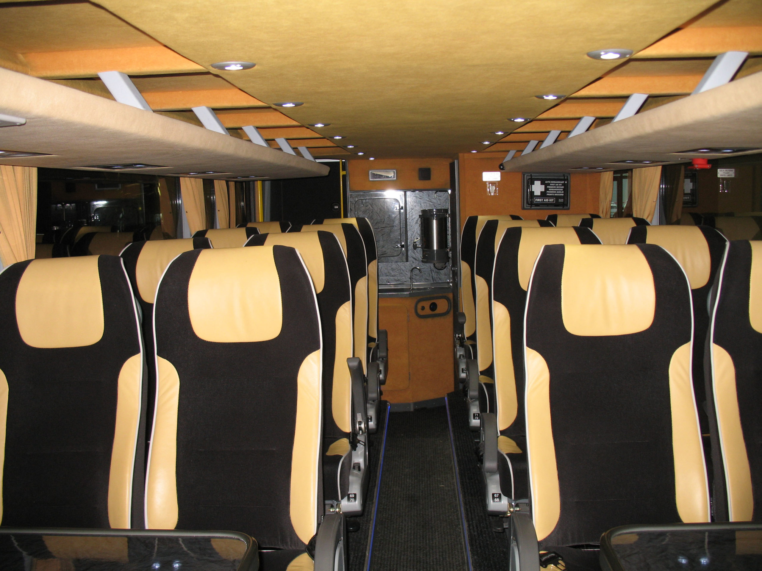 Салон Van Hool Astromega